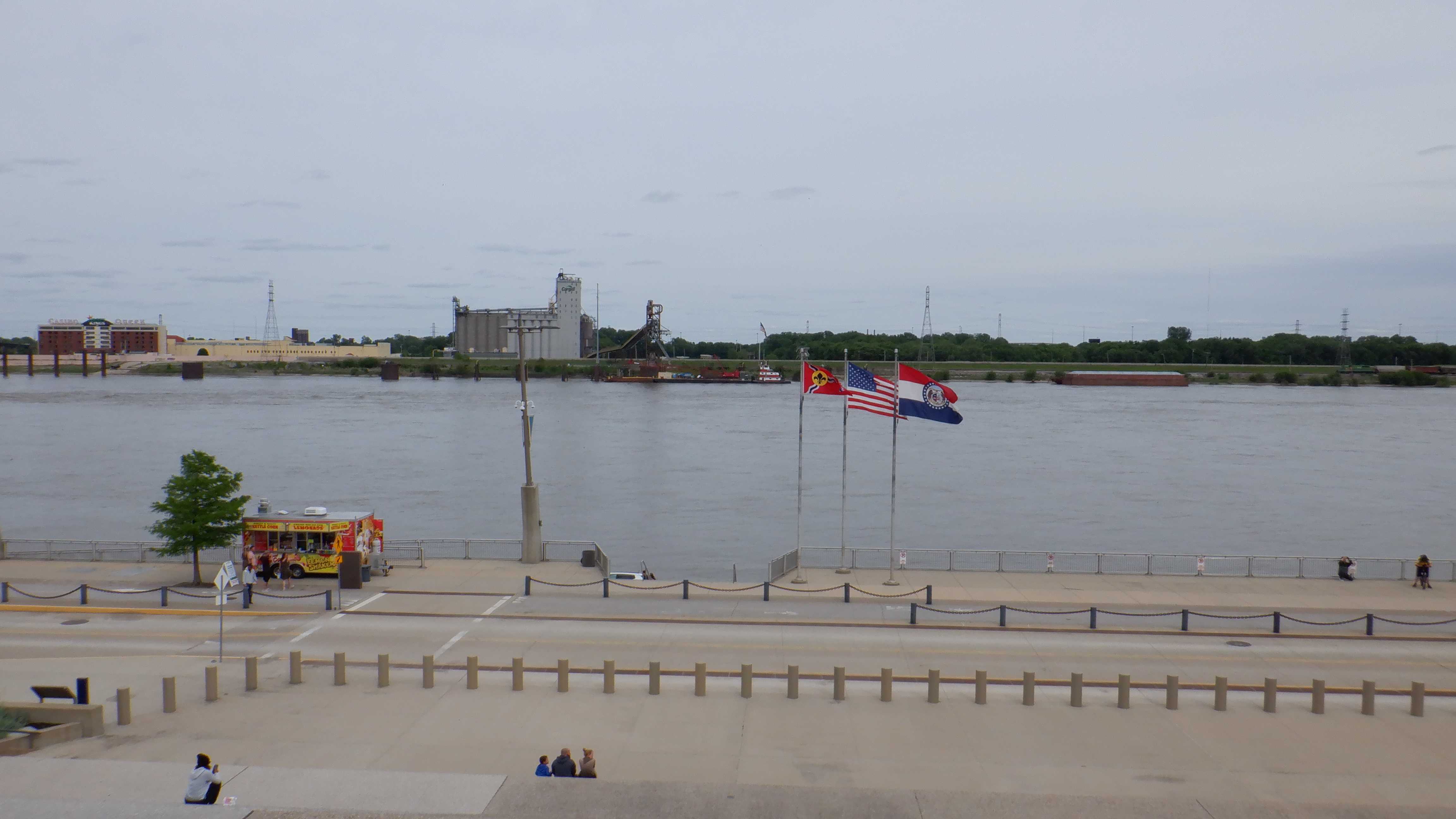 ./2022/06 - St Louis/02 - Day 2/20220522-171743526.JPG